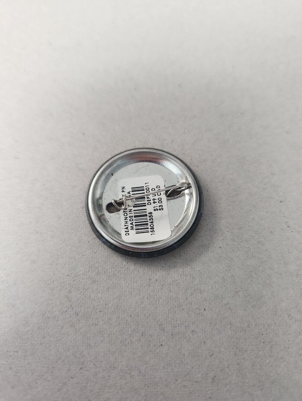 Death Note Ryuk Button - Picture 2 of 2